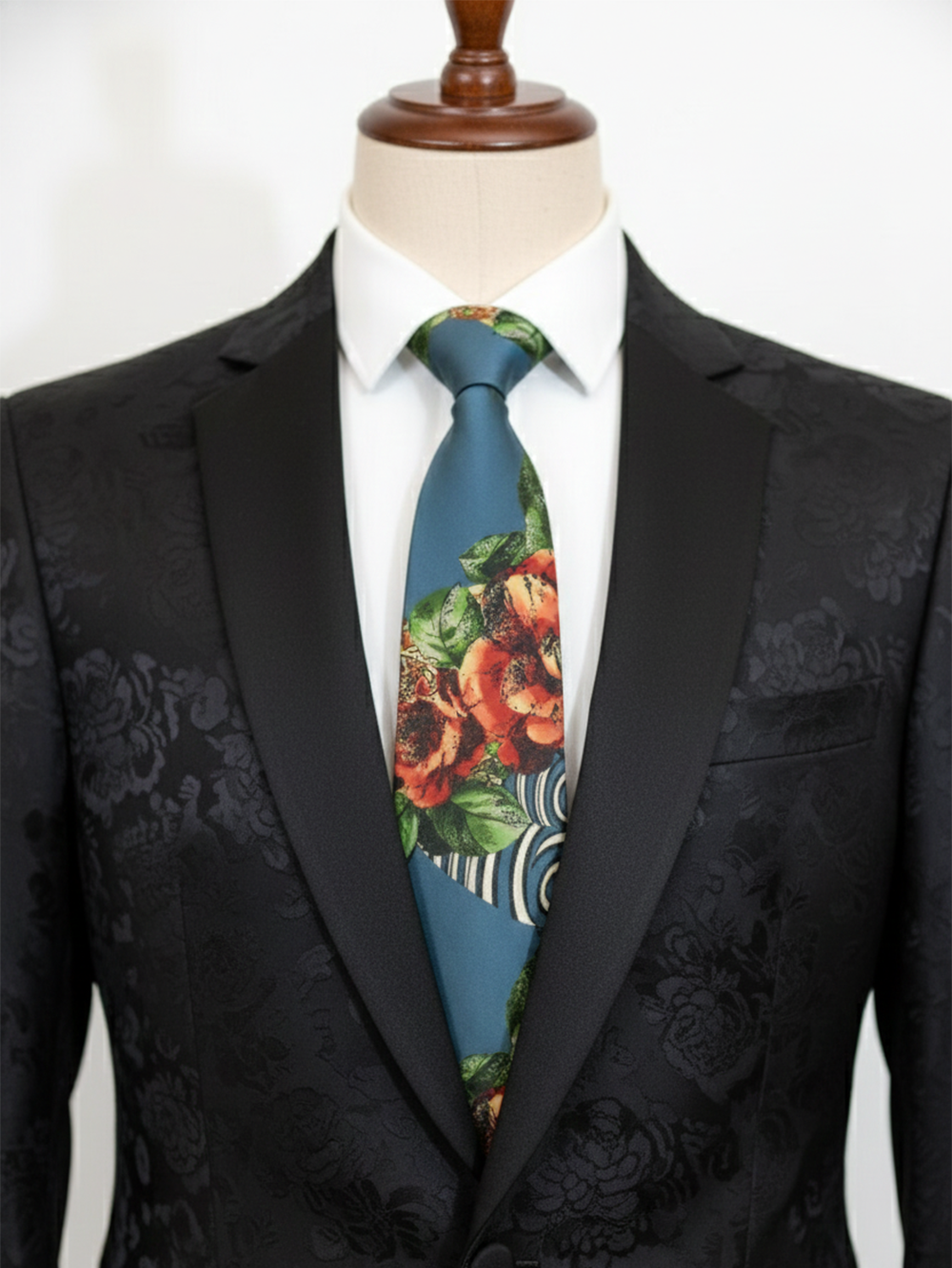 Designer Floral Printed Silk Tie for Men – Blue Statement Necktie