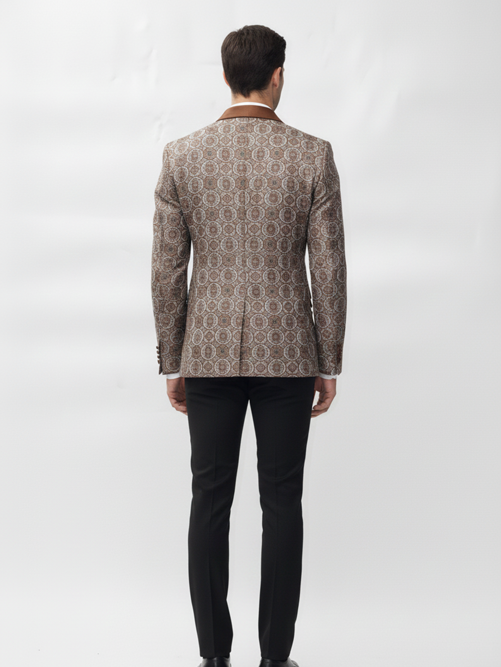 Mens Luxury Evening Wear Blazer for Sophisticated Nights and Premium Statement Style