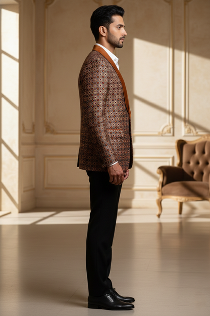 Men'sRust & Gold Geometric Jacquard Tuxedo Blazer with Copper Satin Shawl Lapel