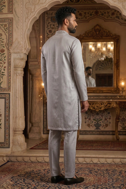 Men'sSilver Silk-Blend Partywear Kurta Pajama